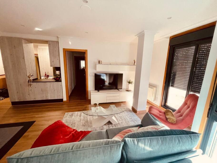Apartamento Centrico Y De Diseno Con Parking Виго Экстерьер фото